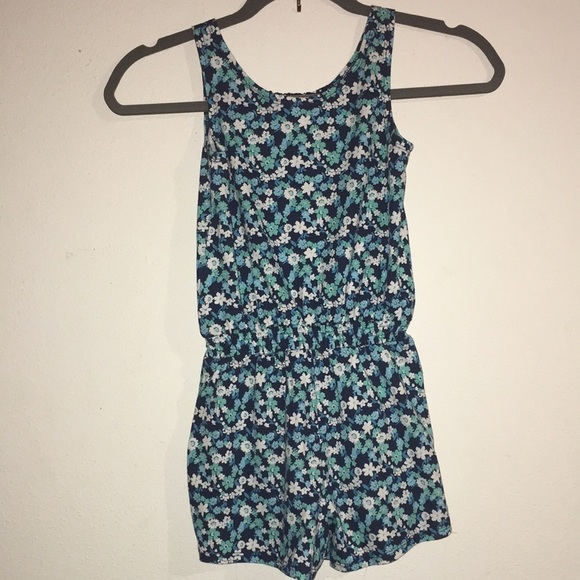 JUSTICE Blue Flower Romper: Size6 - Picture 2 of 6